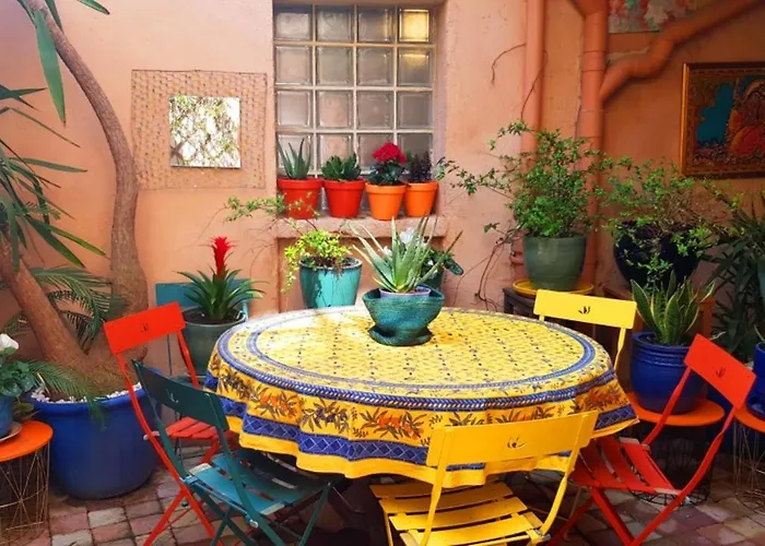 Petit Patio En Centre Ville
